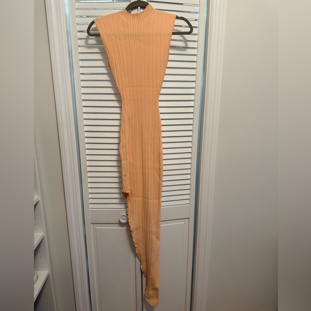Meshki Peach Color Knit Midi Dress Size XS
